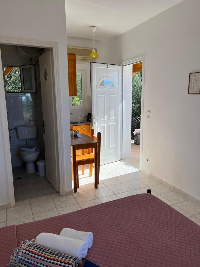 Alexandra'S Studios Sunset View Αργοστόλι Εξωτερικό φωτογραφία